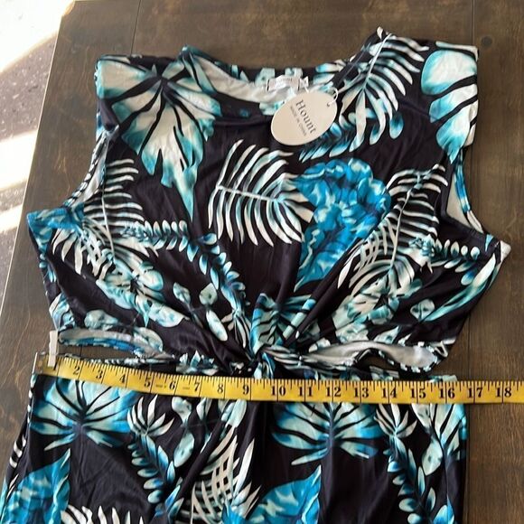 Hount Summer Sleeveless Cutout Crew Neck Bodycon Maxi Dress with Side Slit - Picture 11 of 13